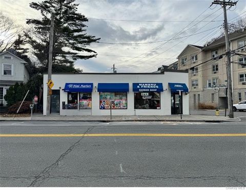 Calling all investors! Welcome to 360 Mount Pleasant Ave, a prime commercial retail property in the heart of Mamaroneck, NY. Spanning 5,620 square feet, this single-story building is fully occupied with five tenants. Residential development rights, w...