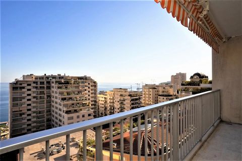 In the Saint Roman district of Monaco, in a luxury residence with 24/7 concierge, close to beaches and all amenities, lovely 2 bedroom apartment. With a floor area of approx. 118 m2, this bright apartment has been completely renovated and finished to...