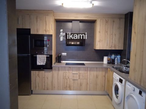 Ikami offers a beautiful apartment for sale in the town of Ceuti, located close to any basic service. This apartment is fully furnished and ready to move into. If you are thinking of investing in your first home without having to take out a large mor...