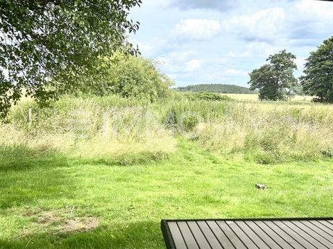 Are you looking for a cosy country house with a huge plot of land and an idyllic location? Discover this fantastic property in Michendorf/Langerwisch, which is perfect for nature lovers. The front building with 5 rooms has a generous living space of ...