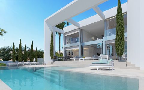 Modern luxury villa in best location above the port of Port Adriano, with unobstructable views to the sea, the port and the coast of Nova Santa Ponsa. This villa is under construction in the immediate vicinity of the luxury marina of Port Adriano. It...