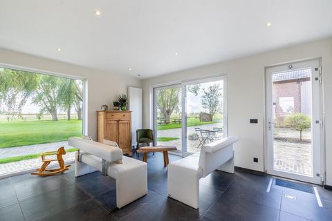 This serene mansion in Poperinge is spacious with 8 bedrooms for 27 people to stay comfortably. It has a roofed terrace, fenced garden, and barbecue and is perfect for a group or families with children to enjoy. 5 people stay in the annex house with ...
