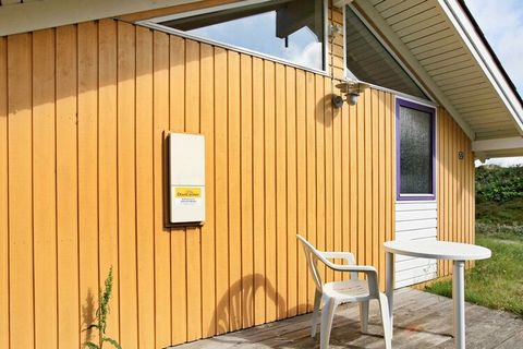 At one of Jutland's best beaches you will find this holiday cottage, which is kept in bright colours. In the living room the wood-burning stove is the natural focal point, like the open kitchen invites you to do the cooking together. There are a saun...