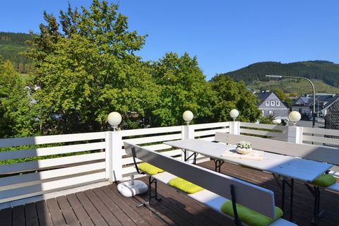Situated in Oberkirchen in the town of Schmallenberg, this vacation home with 4 bedrooms can accommodate a group of 8. Located 300 m away from the forest, this home has a well-maintained terrace to lounge in the lap of nature. This region bestows ple...