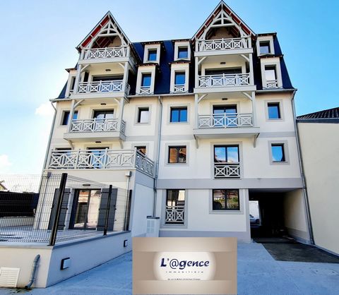 MORE PROPERTIES ON OUR WEBSITE: https:// ... / RARE ON DEAUVILLE !! IDEALLY LOCATED NEAR PLACE MORNY, In a luxury residence with elevator, new studio on the ground floor of 26.83 m2. Ten-year warranty and low charges. Possibility of parking at an add...