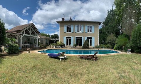 Summary Elegant manor house with pool, tennis court, outbuildings and a beautiful natural park of 13.5 acres (including nearly 10 acres of woods). A unique property offering an accessible beautiful environment for everyone to enjoy. Location On the e...