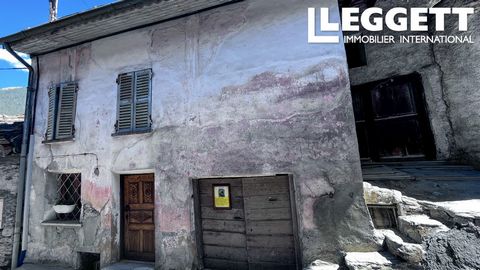 A23325SMB73 - Semi-detached village house, stables, barn and attic to renovate situated in Bramans, Savoie, featuring: - 5 cellars for a total surface of 62,49 m², - 3 rooms and the stables on the ground floor (145 m²), - 3 rooms and the barn with so...