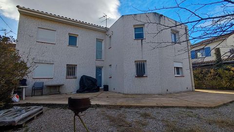 SHARP PRICE DROP for this building. Very privileged area of Cabestany. Close to all amenities, doctors, pharmacy, town hall, grocery store, banks, post office. Proud to present to you this real estate complex made up of 4 apartments. All 4 are curren...