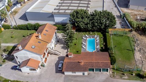 I present to you Quinta o Oásis: a stunning property consisting of 2 houses, attic, swimming pool, soccer field and much more! Welcome to a once-in-a-lifetime opportunity to own an extraordinary property offering not one, but two spacious and beautif...