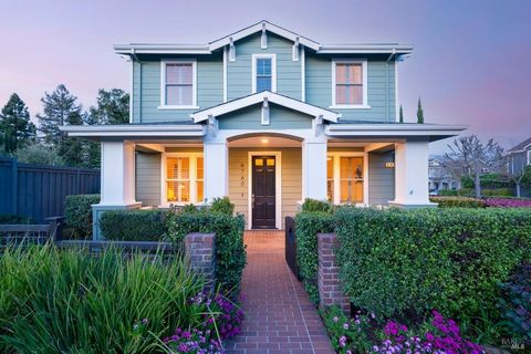 Spacious and inviting Yountville Square craftsman with excellent floor plan that is conducive to both large gatherings and everyday living. Features include two living areas, a first floor full bath, office/flex space with French doors, large chef's ...