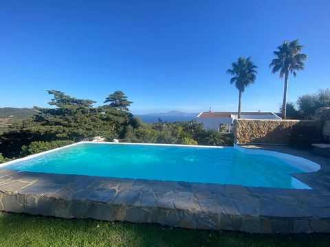 Hello, my name is Carlos. I live in a beautiful rustic house with an incredible view of the Strait of Gibraltar and Africa. It is a large house with 4 bedrooms. Due to my job, I spend half of the year away on rotation, one month away and one month at...