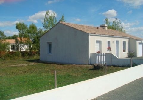 Dpt Vendée (85), à vendre LE PERRIER maison P3 - Terrain de 2 028,00 m² - Plain pied