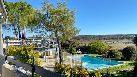 Price: 591,000 euros Agency fees: 3.58% incl. VAT including buyer's charge, i.e. 549,000 excluding fees HÉRAULT 34150 in LA BOISSIERE come and discover this beautiful house of about 200 m² composed of 5 bedrooms including a master suite on a large la...