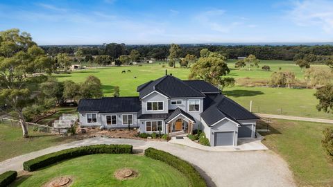 An equine oasis on 65.8 acres (approx) with a luxury 5 bedroom farmhouse, stable complex, arena and 17 paddock agistment facility, ‘Eternal Flame’ presents an outstanding rural opportunity pairing lifestyle and vocation. Constructed 4 years ago, the ...