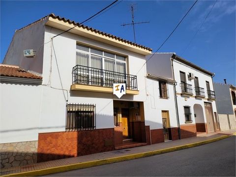This lovely ground floor apartment is situated in the popular town of Humilladero, in the Malaga province of Andalucia, Spain, close to all the local amenities the town has to offer including local schools, sports centre, shops, bars and restaurants ...