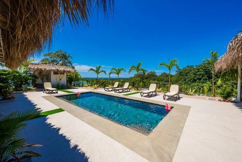 Don’t miss the Amazing and unmissable Villa Loulou, With a huge land of 1278m2 you will enjoy space around the big swimming pool. Villa Loulou is a Brand new home with an amazing ocean and forest view. An upscale villa designed by a French decorator ...