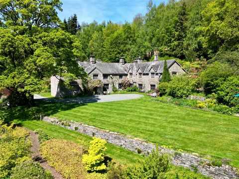 Nestled in the heart of the Wye Valley near Hay-on-Wye, this breathtaking country house sits within 6 acres of meticulously landscaped gardens and grounds. Accompanying this splendid residence is a recently reconstructed 1800 sq ft cottage. The home ...