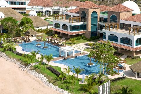 Experience the beauty of these oceanside condominiums at Playa Bonita, just 15 minutes from downtown Panama City. Playa Bonita Residences offers a high-end and tranquil experience for guests. Playa Bonita is a beautiful beach located in Panama, speci...