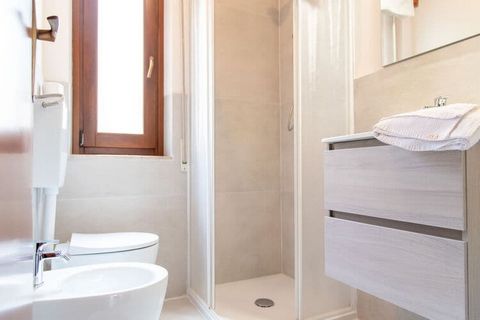 Dit leuke appartement in Castellammare del Golfo ligt vlak bij de zee en is voorzien van airconditioning en zeezicht. Met 2 slaapkamers voor 4 personen is het een uitstekende keuze voor een gezinsvakantie. Het appartement is gelegen in het Italiaanse...