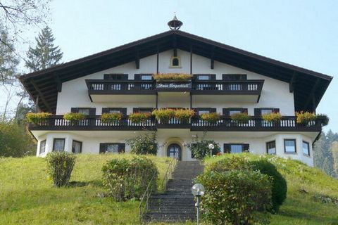 Near Tyrol and Kaisergebirge, in a prime location in Oberaudorf with stunning views! Stylish, cozy, with much love furnished apartment.