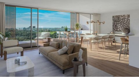 Appartement met 3 slaapkamers ingevoegd in de ontwikkeling van Visabella, in het Panorama-gebouw, bestaande uit woonkamer, keuken, met tuin en drie suites. Het heeft ook twee parkeerplaatsen Vistabella en zijn drie ontwikkelingen, Panorama, Boulevard...