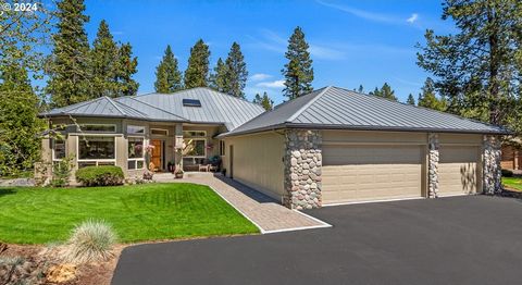 Welcome to your dream home in Sunriver, perfectly situated with stunning views of nature and wildlife from nearly every window. This home backs directly to the Deschutes National Forest, providing unparalleled access to miles of pristine wilderness r...