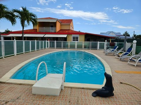 Dpt Guadeloupe (971), à vendre proche de Sainte Anne maison P6