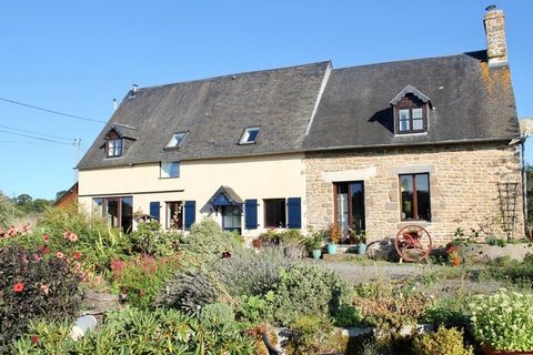 Maison en pierre avec gîte, dépendances et terrain de 2 200 m²(50) St Brice de Landelles, Manche - Proche Bretagne