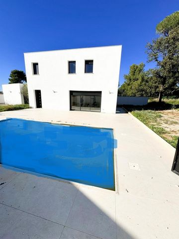 Beaumont, magnifique maison d'architecte avec piscine