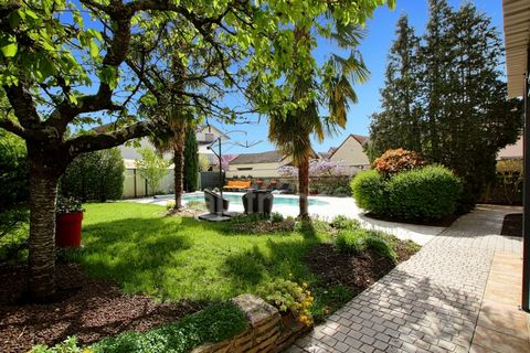 Dpt Saône et Loire (71), à vendre proche de CHALON SUR SAONE proprieté 15 pièces de 268 m² - Terrain de 840,00 m²