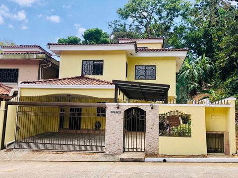 Sector surrounded by nature, central, easy access to main roads for the entire city, sector close to Mall, Shopping Malls, Supermarkets, and more. SINGLE-FAMILY HOUSE FOR SALE/RENT CANAL SECTOR - REVERTED AREA, ANCON - House of 317 mts2 construction ...