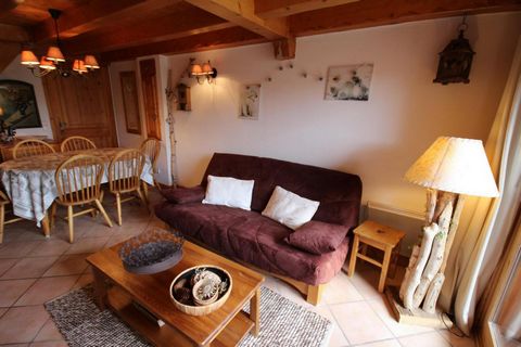 The residence Le Village des Lapons A is composed of 68 apartments spread over 3 chalets and on four floors (with lift) in Les Saisies resort. This small residence with a Savoyard style benefit from an exceptionnal situated, in Chapelle district. It ...