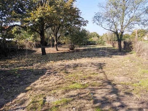 For more information call us on ... or 032 586 956 and quote the property reference number: Plv 77397. Responsible broker: Petar Petalarev Regulated plot for the construction of your dream home in a peaceful village located in the middle of the road ...