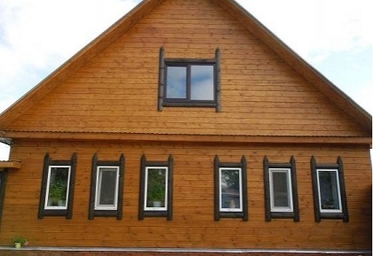 Lot number 19715 is offered for rent for a weekend, weekdays and holidays cozy wooden two - storey house of 160 m (log) on a plot of 10 acres in the old Russian town of Suzdal with free-standing bath, chopped (with a large lounge and barbecue), 3 bed...