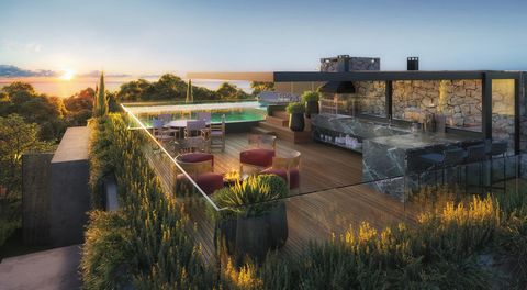 In one of the most privileged lands at the entrance of Quinta da Marinha, an innovative project is born, with stunning sea views and a unique landscaping, which creates the feeling that your villa is inserted in a large dimensioned garden. Exclusive ...