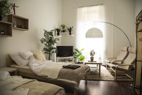Set 1.3 km from Heroes' Square and 2.1 km from St. Stephen's Basilica, BimBam Bajza Apartment is situated in 06. Terézváros of Budapest. This apartment has free WiFi. The apartment has 1 bedroom, a flat-screen TV with satellite channels and a fully e...