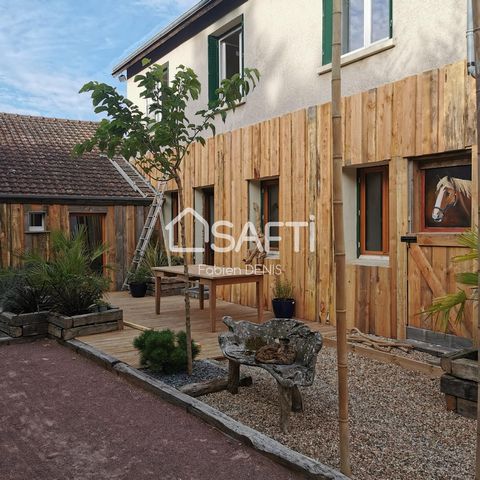 Located in Nouans-les-Fontaines (37460), 10 minutes from the Beauval Zoo, this house benefits from a dynamic and practical urban environment. Close to amenities, it offers a pleasant living environment with activities accessible on foot. Ideal for th...