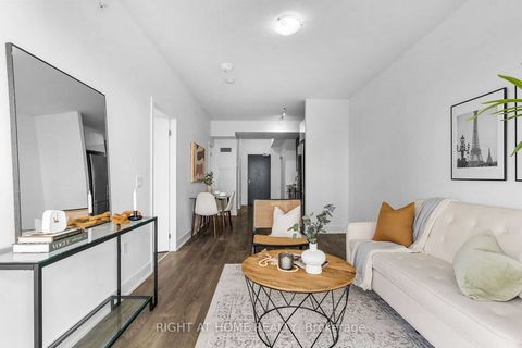 Introducing A Contemporary Gem In Vaughan Metropolitan Centre! This Spacious 1 BR + Den Offers 641 Sq Ft Of Living Space Plus A 66 Sq Ft Balcony. Revel In The Modern Layout Featuring 9-Ft Ceilings, Laminate Floors, And Sleek Built-In Appliances. Enjo...