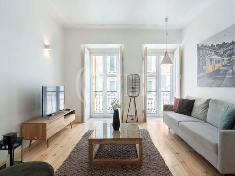 2-bedroom apartment, 75 sqm (gross floor area), renovated and furnished, located between São Bento and Chiado. Located near the Parliament, one of the most prestigious residential areas in Lisbon. It is 10-minute walking distance from the Time Out Ma...