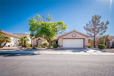 Welcome to this charming single-story 2 bed, 2 bath home nestled in the serene community of Sun City Summerlin. As you step inside, you're greeted by tile floors that seamlessly guide you through the open layout. The kitchen has stainless steel appli...