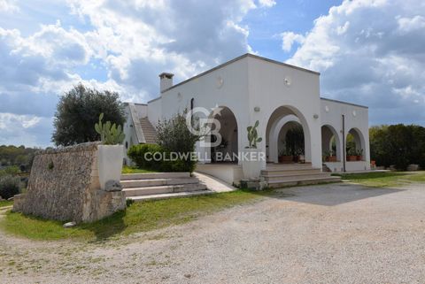 Coldwell Banker offers for sale a villa used as a tourist accommodation facility called 