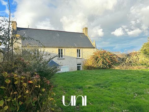 Exklusiv bei Uni immobilier! Der Favorit der Agentur! Lokalisierung: Moulins-en-Bessin - 25m von Caen / 10m von Bayeux T7 Haus von 200m2 Wohnfläche zum Auffrischen auf Grundstück von 1300m2 mit Veranda von 28m2 bestehend aus: Im Erdgeschoss: - einen ...