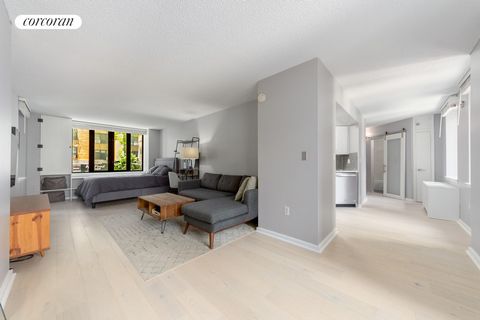 Ideal for investors! Unit is rented for $3400 a month New Price $675K Magnificent Corner Unit, 3 Exposures; Doorman Building; Can be Flexed to a 1 Bed; Pied a Terre welcome Welcome to this beautiful, gut-renovated Alcove studio apartment, where moder...