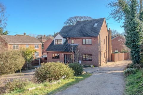 Set well back from the road and nicely tucked away, this family property is larger than it first appears. Built to a high standard, it’s been a much-loved home and works for every stage of family life. Bright and welcoming with a south-facing garden,...