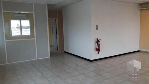 MONTELIMAR, bureaux de 80m2