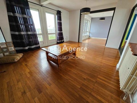 APPARTEMENT T3 OU T4 PLACE DE LA VENDEE - LA ROCHE SUR YON
