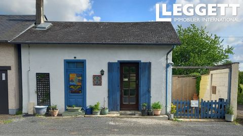 A20988JM19 - *UNDER OFFER* This is the perfect bolthole to escape the rat race. The cottage is dinky but very, very cute! It offers an open plan living room on the ground floor with kitchen area, along with a double bedroom with ensuite shower room a...