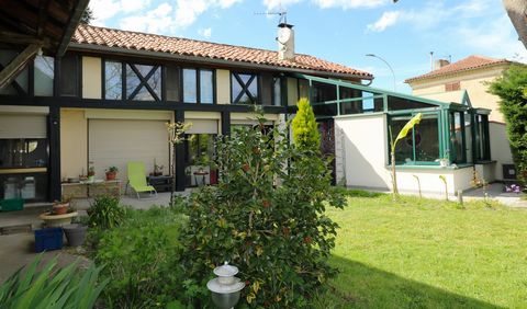 Contact: Kossel IMMO, Karl and Sabine at ... D-HABITAT (pro card CPI ... In a small village, a Pretty Country House, completely renovated, well thought out and bright, on a plot of land with trees and flowers. We loved its modern exterior half-timber...