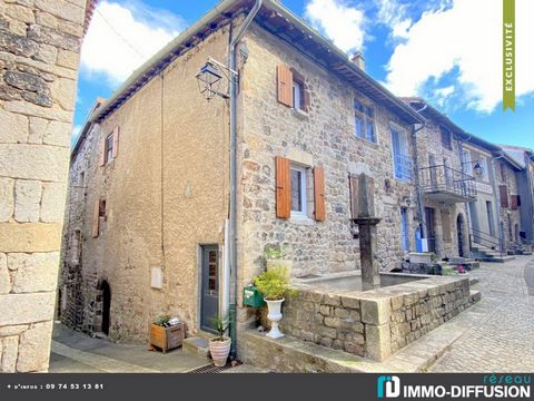 Fiche N°Id-LGB160198 : Thueyts, Village sector, Stone house of about 52 m2 comprising 3 room(s) including 1 bedroom(s) - Stone construction - Ancillary equipment: double glazing - fireplace - cellar - heating: Individual wood - Energy class F: 414 kW...