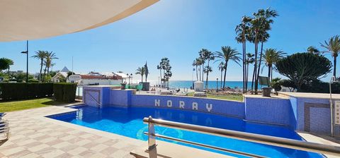 Exquisite beachfront apartment in San Pedro Playa. Boasting 2 bedrooms and 2 bathrooms, a spacious salon, a kitchen with a laundry area, and a balcony offering breathtaking sea views. This unique apartment is nestled within a secure, gated urbanizati...